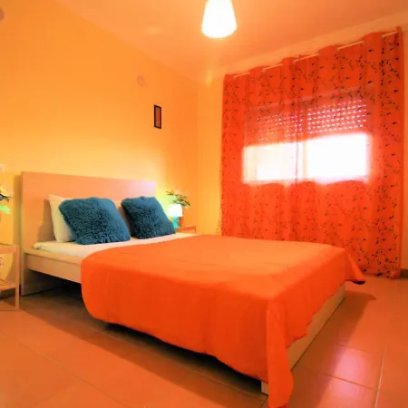 Sunny And Central Appartement